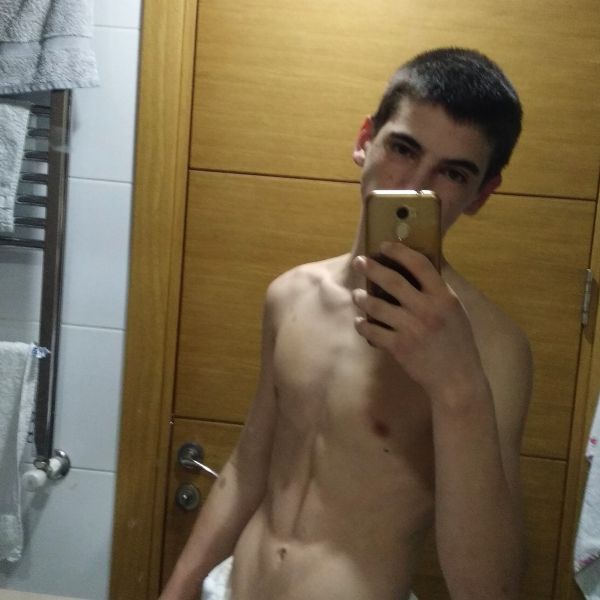 ali hamza beyaz
