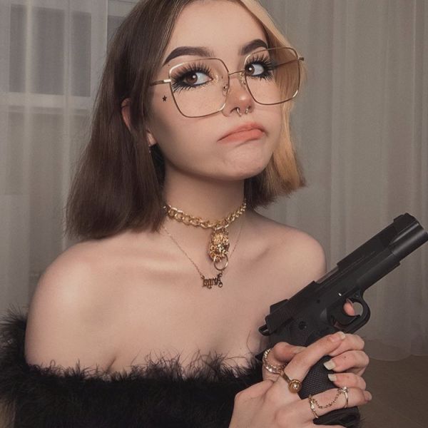 nothingbreakslikeaheartt